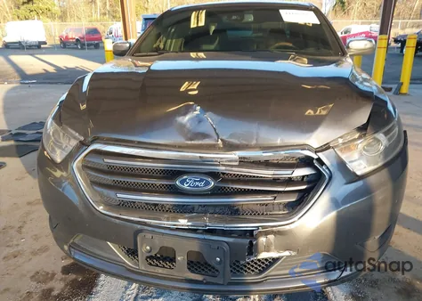 2017 Ford Taurus Limited z USA, uszkodzony, nr VIN 1FAHP2F86HG129120